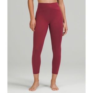 🆕 Lululemon InStill High-Rise Tight 25" in Mulled Wine
